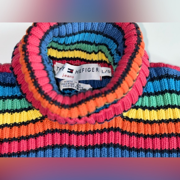 Vintage 00’s Tommy Hilfiger Turtleneck Sweater
Womens Rainbow Striped Ribbed L - Picture 6 of 12